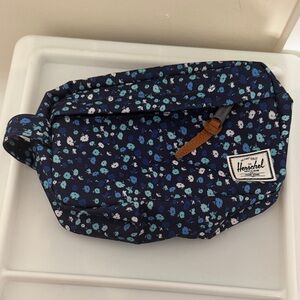 Herschel Navy Floral hip Pack